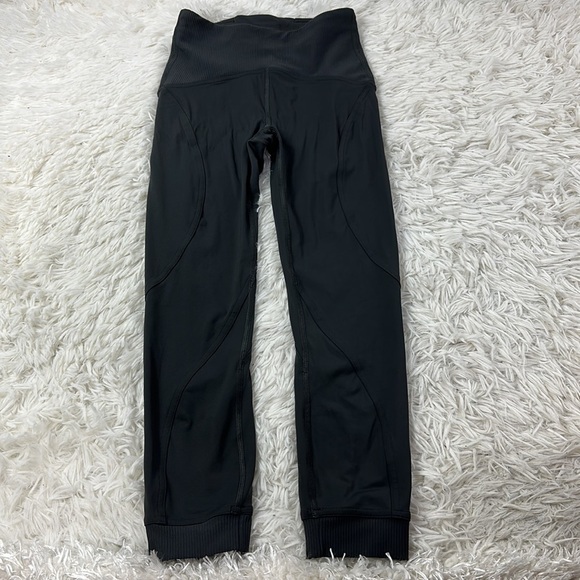 Lululemon Train Free High-Rise Crop 23" Graphite Grey - Picture 1 of 6
